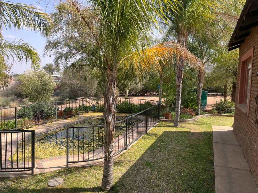 5 Bedroom Property for Sale in Upington Northern Cape